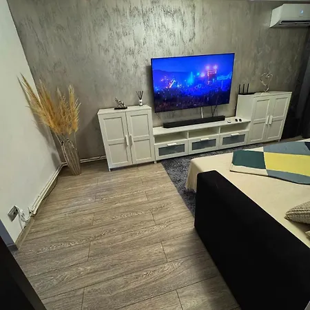 Maya Apartman